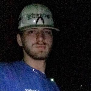 Meet your Posher, Levi